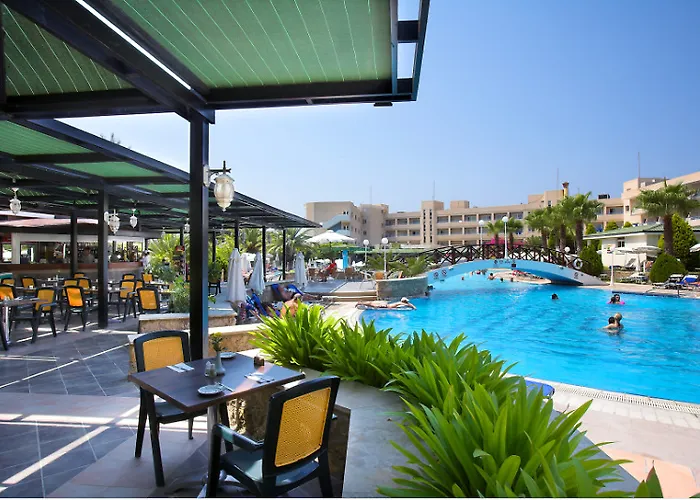 Szálloda Aloe Paphos