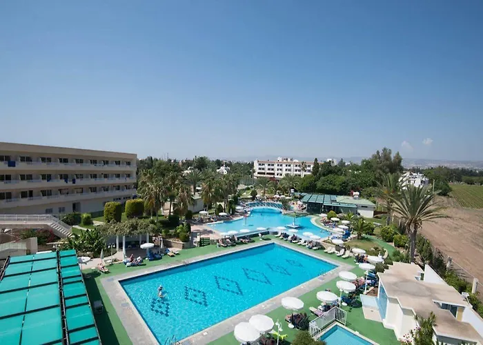 Aloe Hotel Paphos