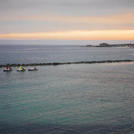 Отель Aloe Пафос