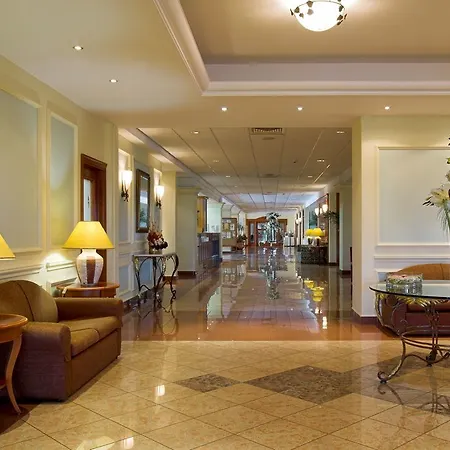 Aloe Hotel
